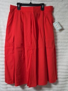 0599 Tulip B Women's Red Midi Pleated Skirt